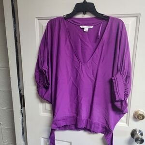 Diane Von Furstenburg Silk Blouse with Tie Bottom size Large